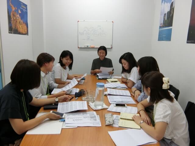 社内でのミーティング